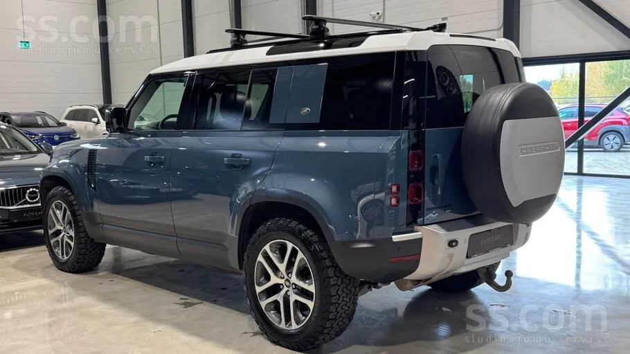 Land Rover Defender 2021 photo 2