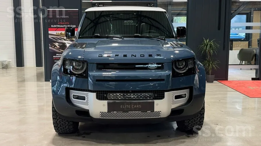 Land Rover Defender 2021 photo 3