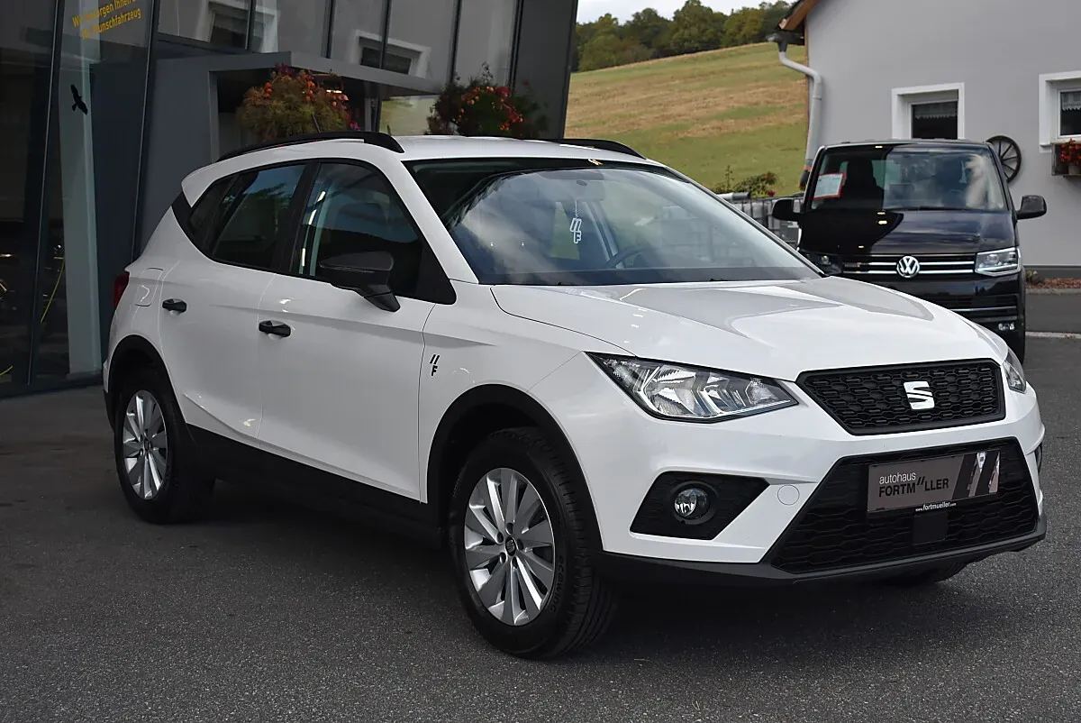 Seat Arona 2018 photo 3