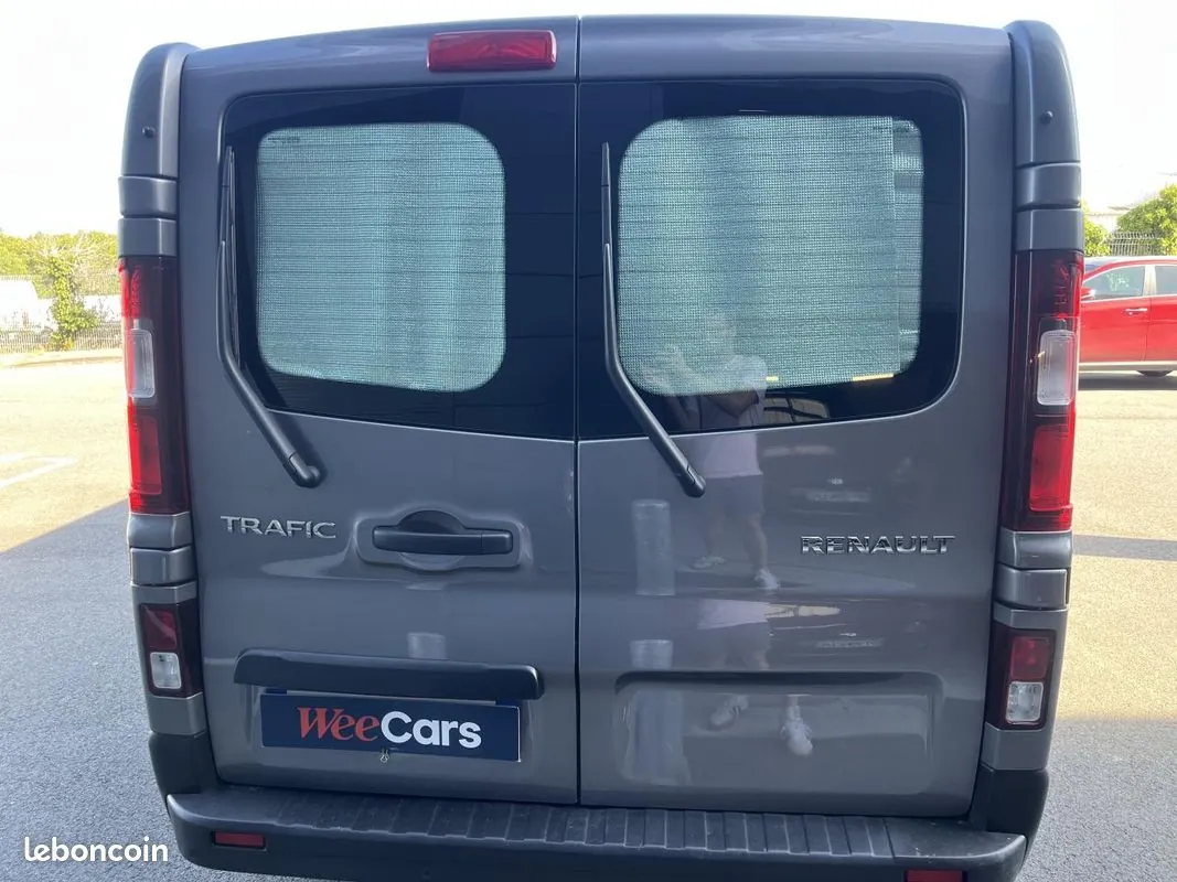 Renault Trafic 2019 photo 4