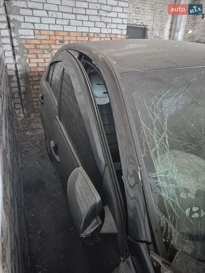 Hyundai Accent 2008 photo 3