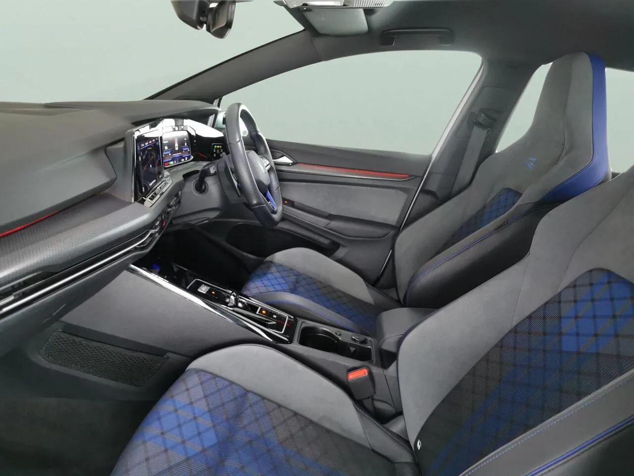 Volkswagen Golf 2024 photo 4