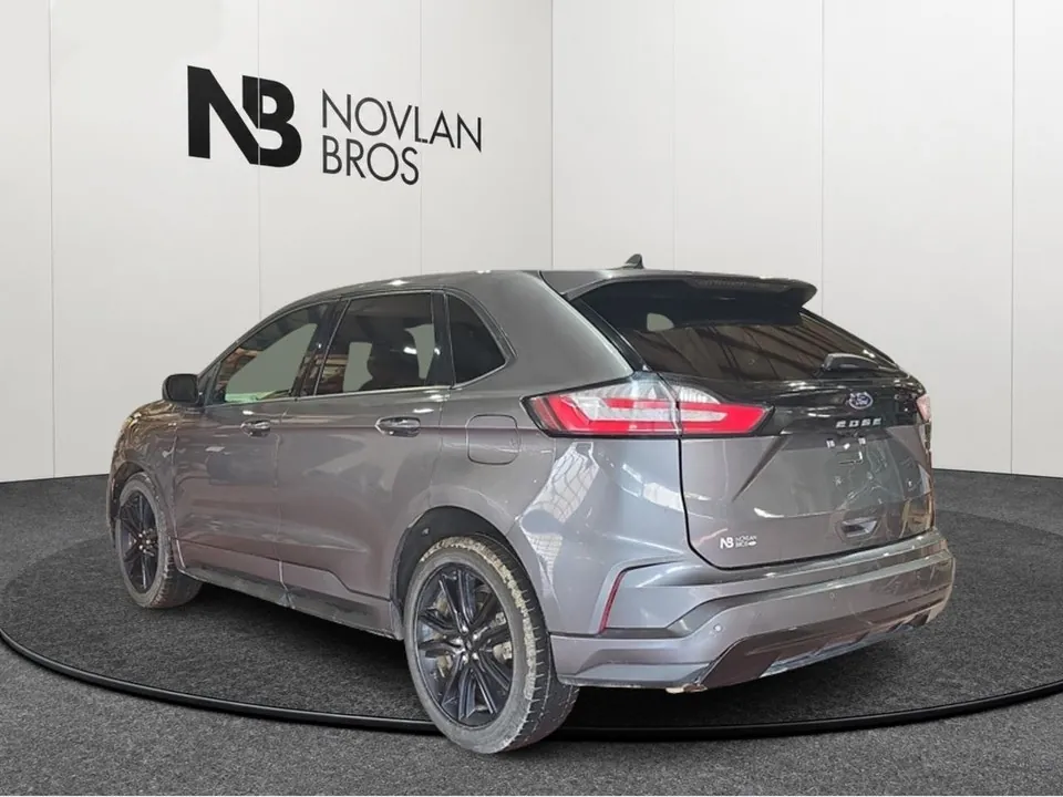 Ford Edge 2022 photo 4