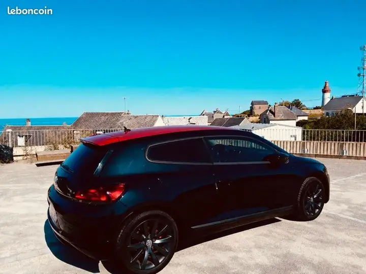 Volkswagen Scirocco 2011 photo 3