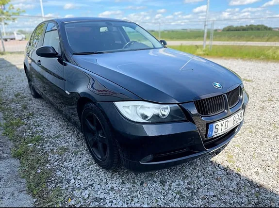 BMW 320I 2008 photo 2