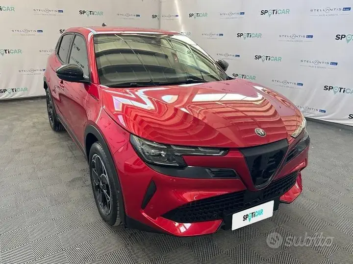 Alfa Romeo Junior 2025 photo 5