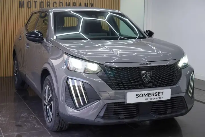 Peugeot 2008 2023 photo 5