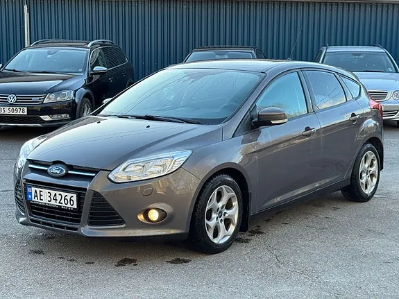 Ford Focus 2012 photo 4
