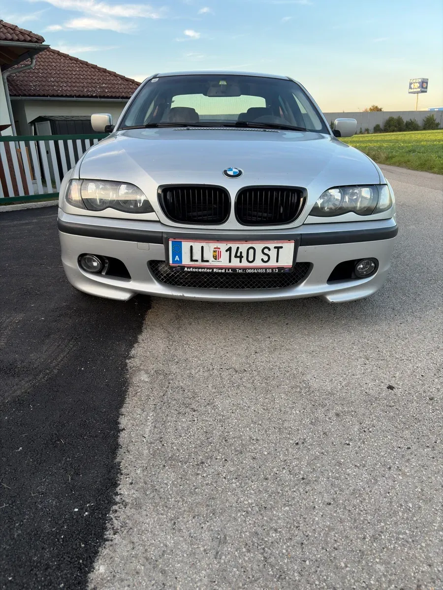 BMW 3 Series 2002 photo 2