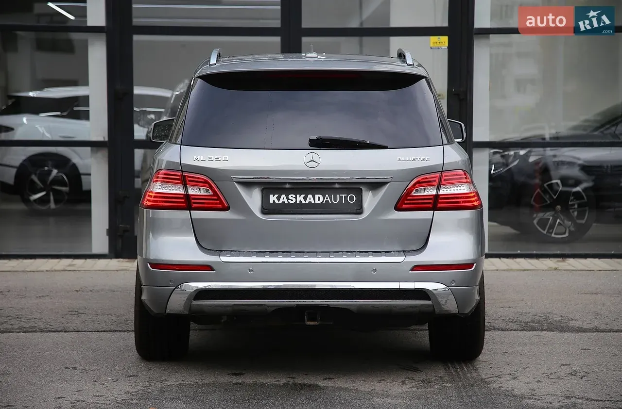 Mercedes-Benz M-Class 2015 photo 5