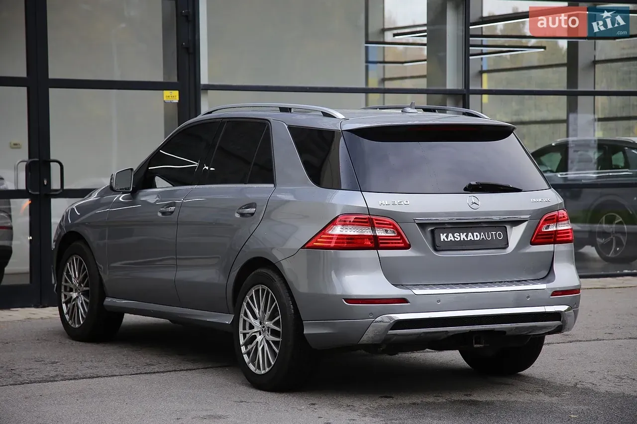 Mercedes-Benz M-Class 2015 photo 4