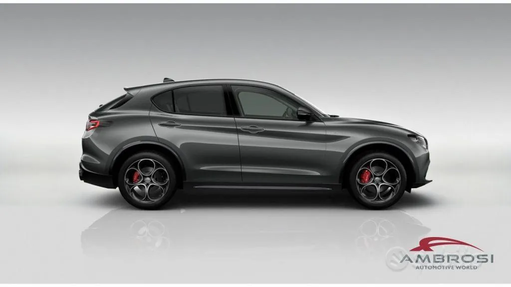 Alfa Romeo Stelvio 2026 photo 2