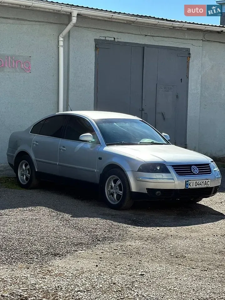 Volkswagen Passat 2002 photo 2