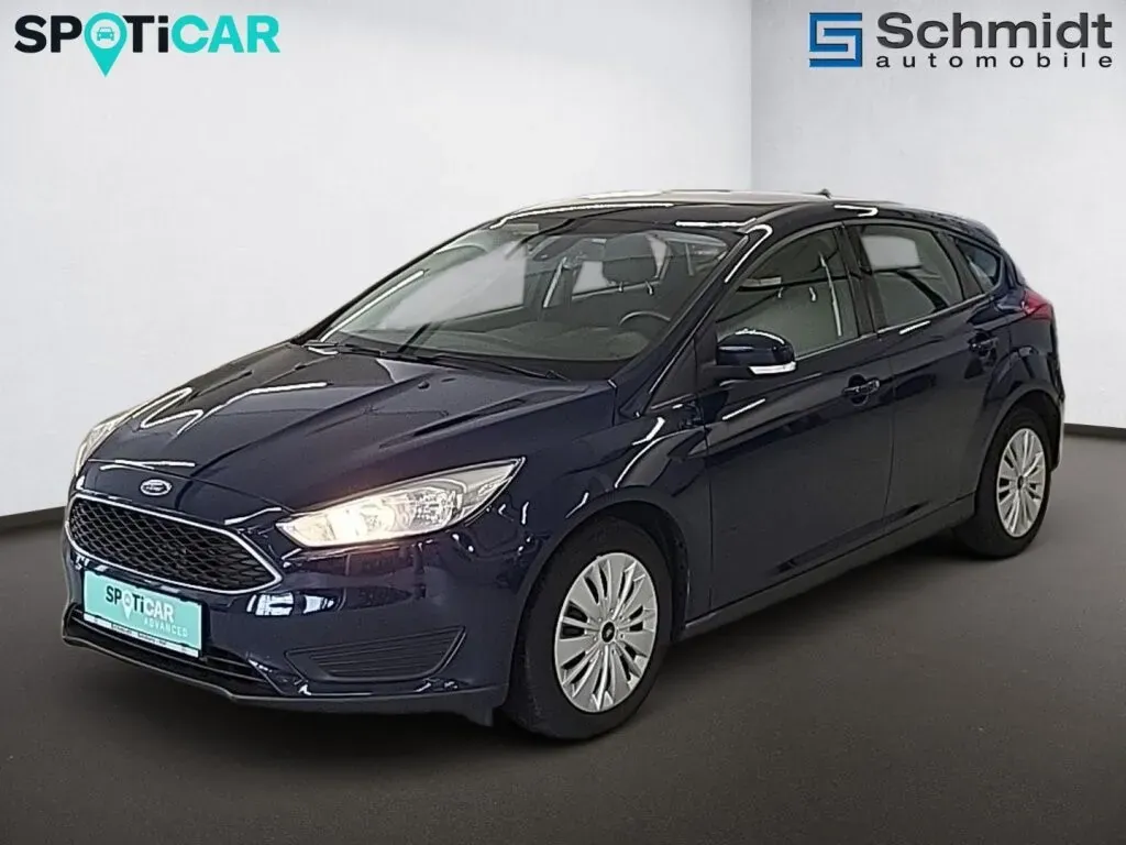 Ford Focus 2018 photo 2