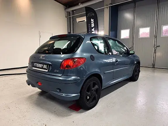 Peugeot 206 2006 photo 3