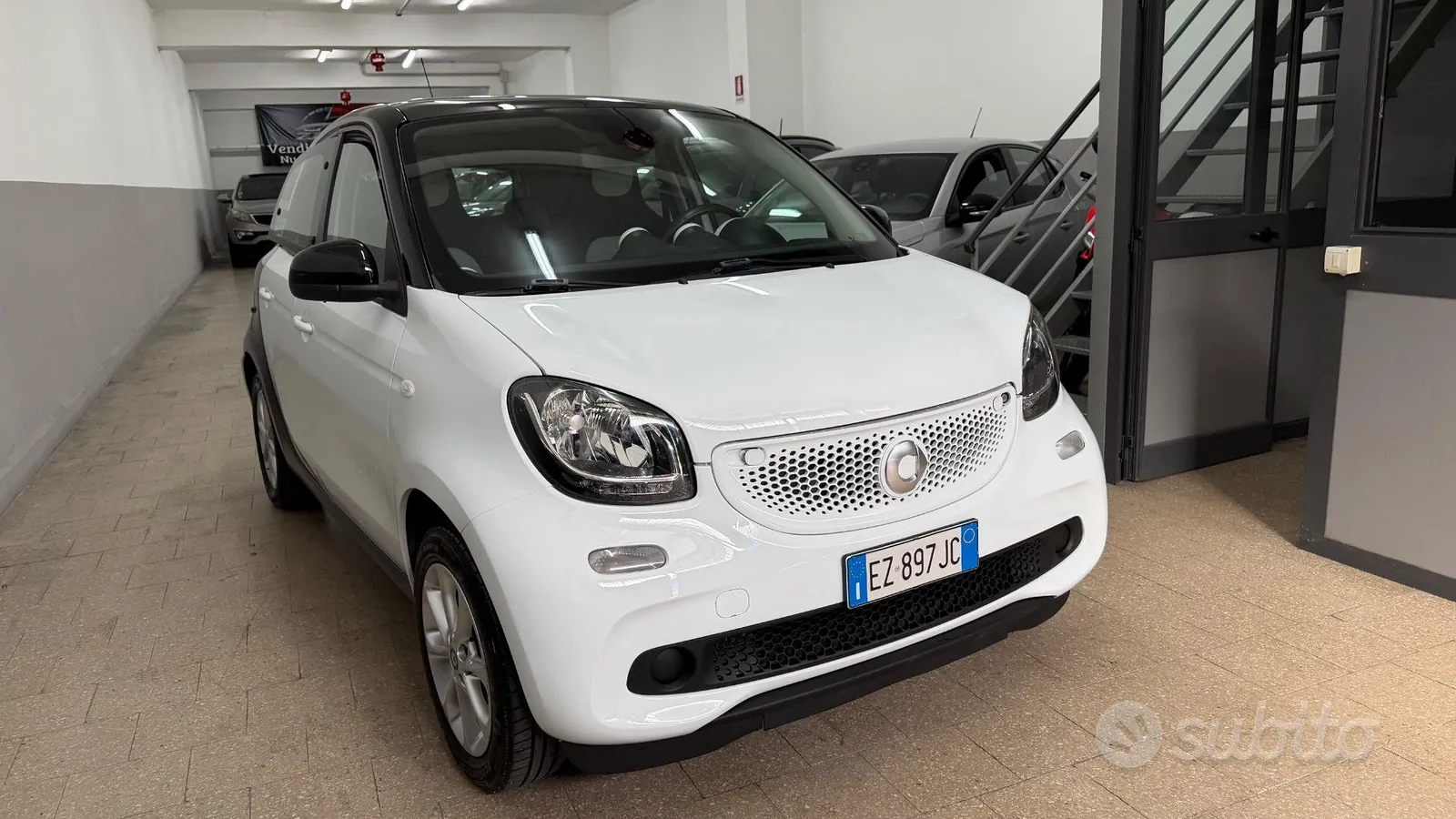 Smart Forfour 2015 photo 2