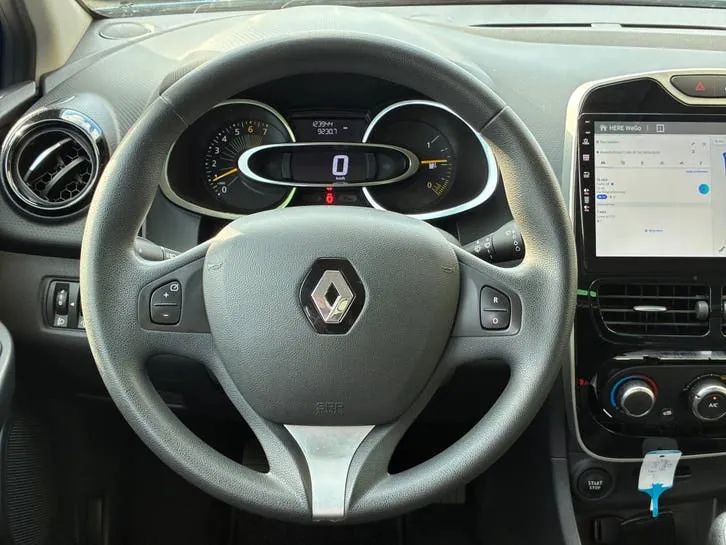 Renault Clio 2016 photo 2