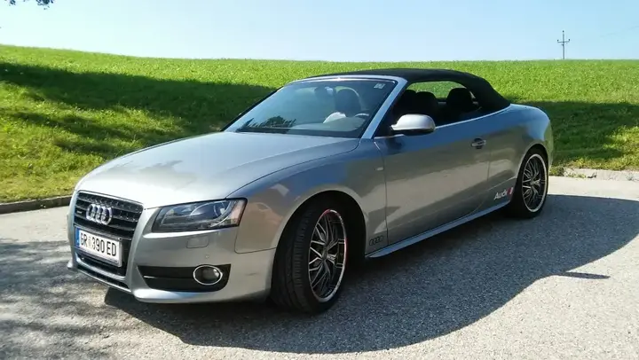 Audi A5 2009 photo 3