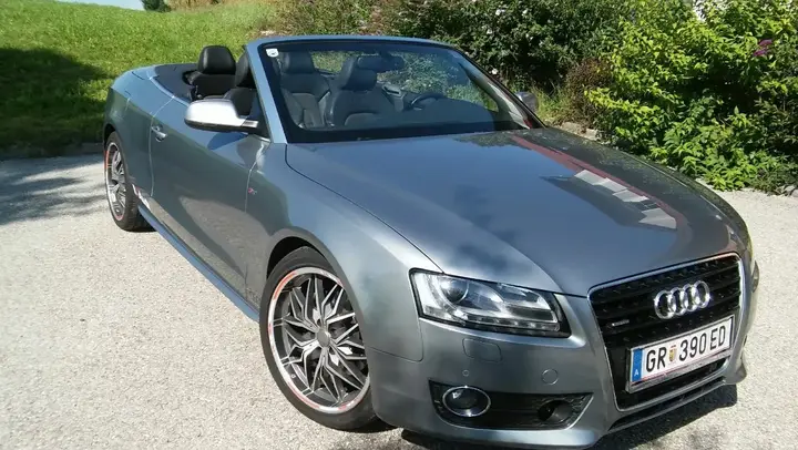 Audi A5 2009 photo 2
