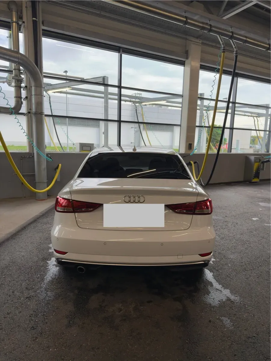Audi A3 2017 photo 3
