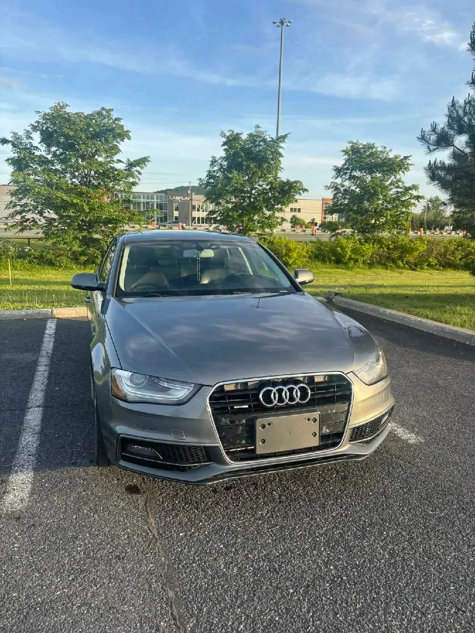 Audi A4 2015 photo 4