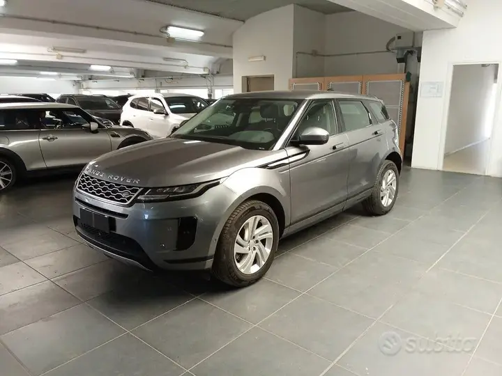 Land Rover Range Rover Evoque 2021 photo 3