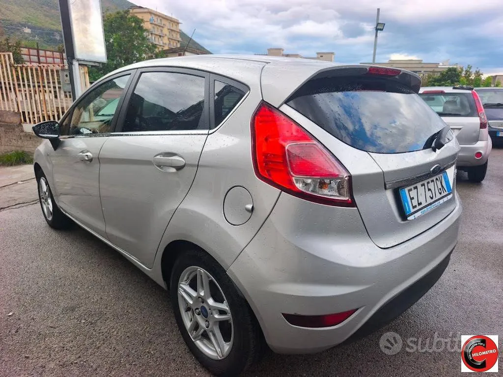 Ford Fiesta 2015 photo 4