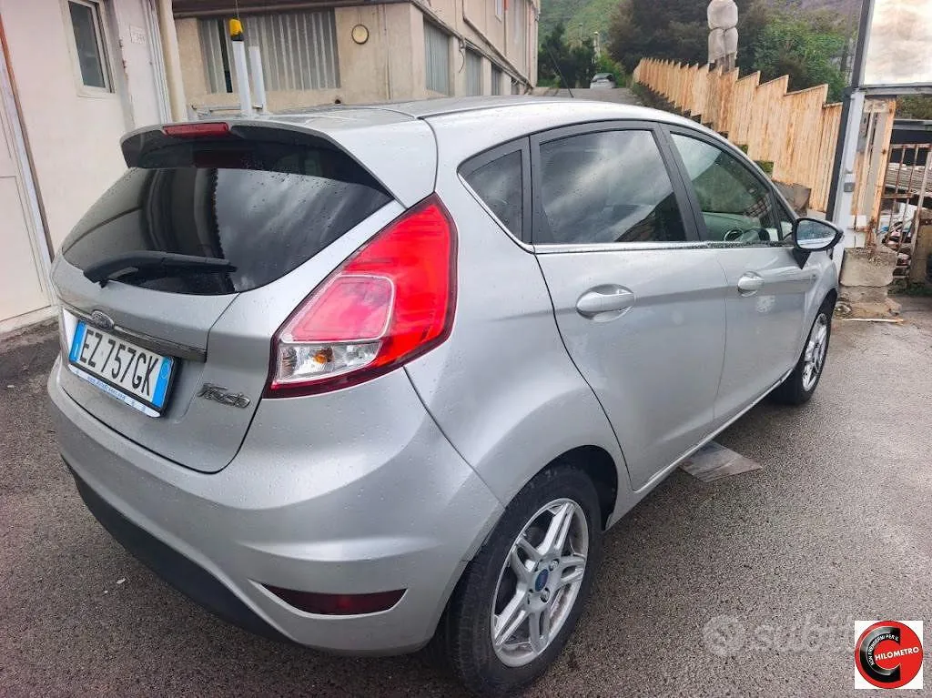 Ford Fiesta 2015 photo 3