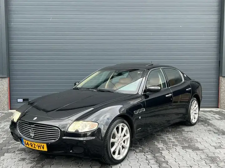 Maserati Quattroporte