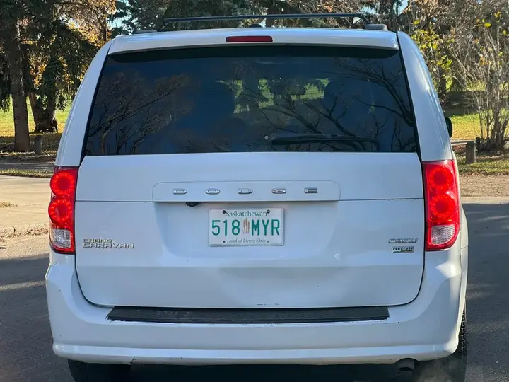 Dodge Grand Caravan 2017 photo 4