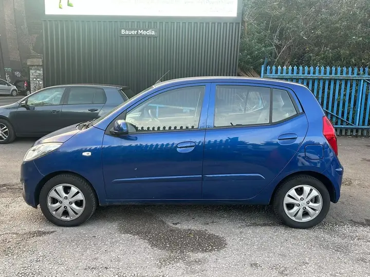Hyundai I10 2013 photo 4