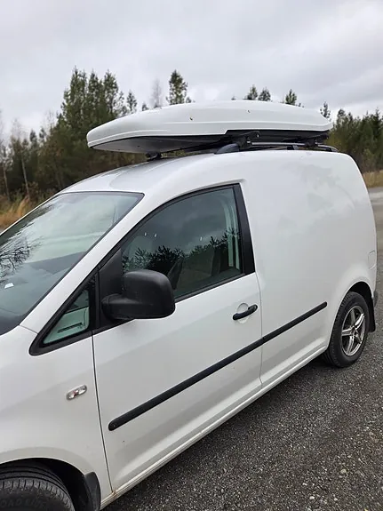 Volkswagen Caddy 2012 photo 2