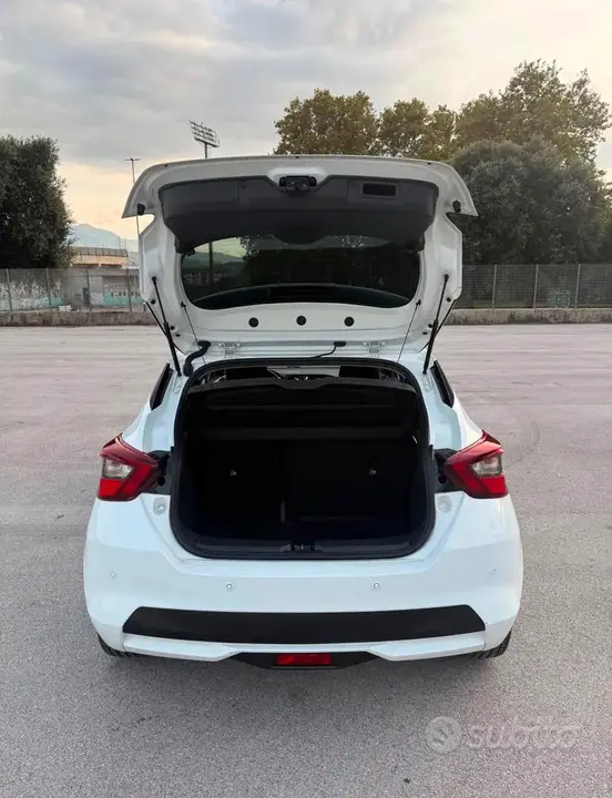 Nissan Micra 2018 photo 5