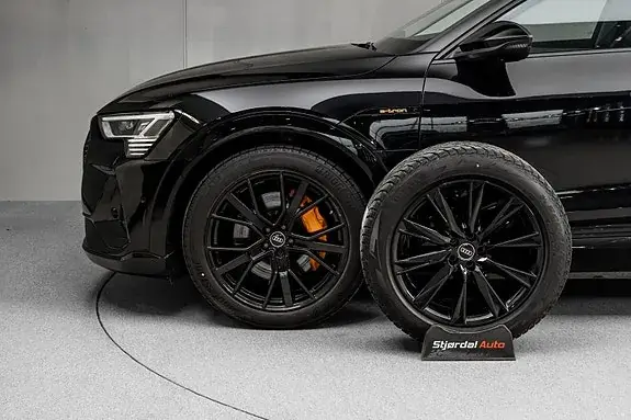 Audi E-Tron 2021 photo 5