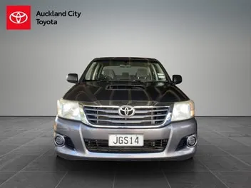 Toyota Hilux 2015 photo 3