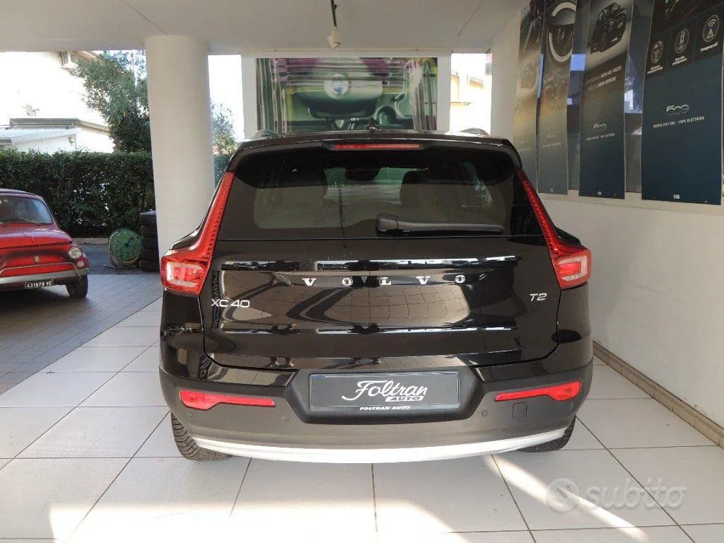 Volvo Xc40 2024 photo 5