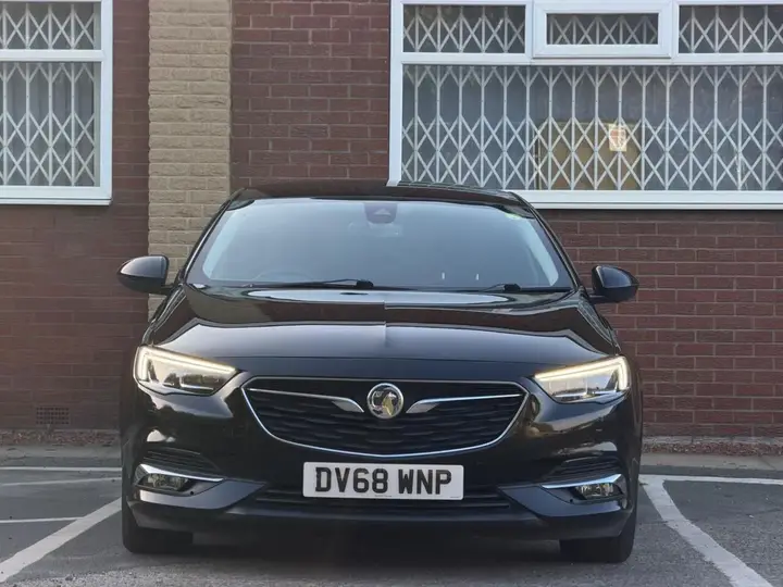Vauxhall Insignia 2018 photo 5