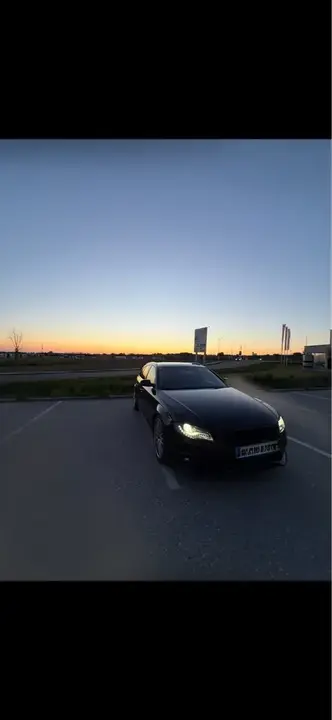 Audi A4 2011 photo 2