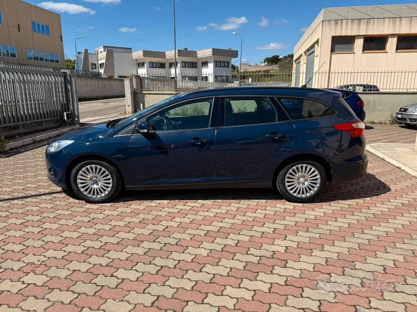 Ford Focus 2012 photo 4