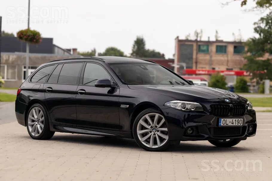 BMW 530 2016 photo 3