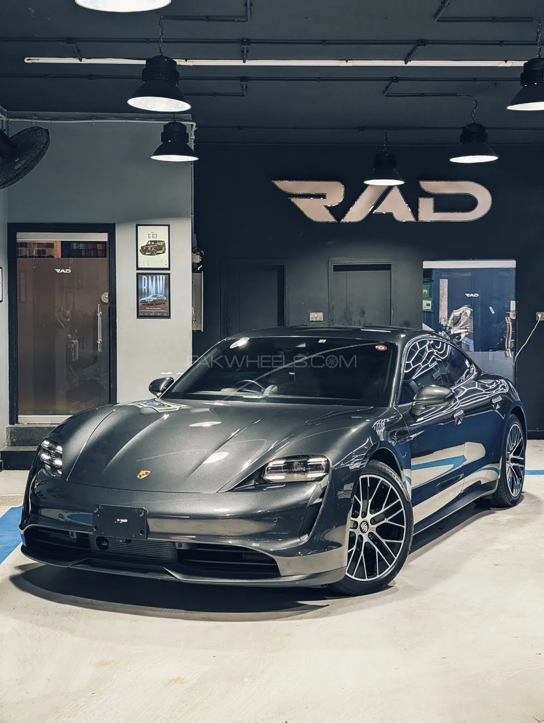 Porsche Taycan