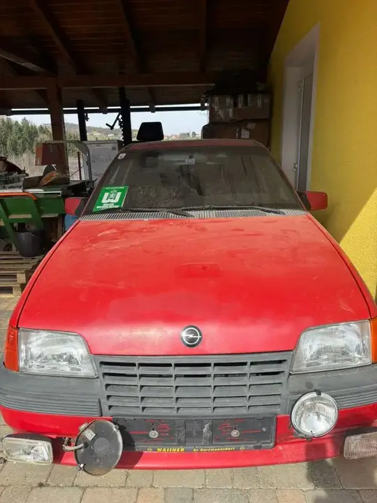 Opel Kadett 1986 photo 2