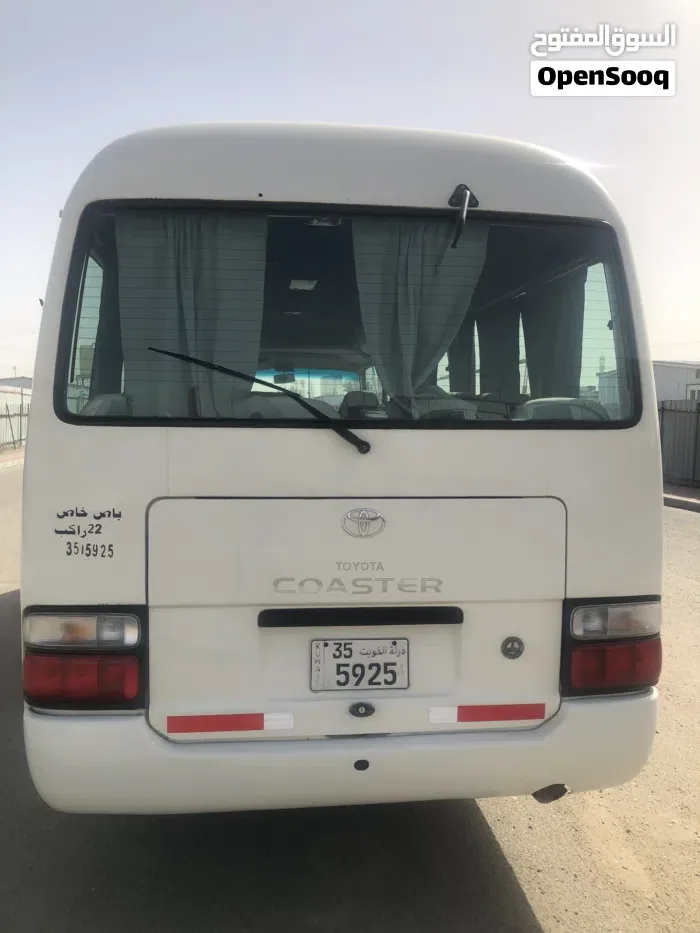 Toyota Hiace 2009 photo 3