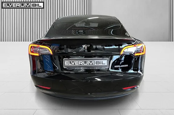 Tesla Model 3 2022 photo 5