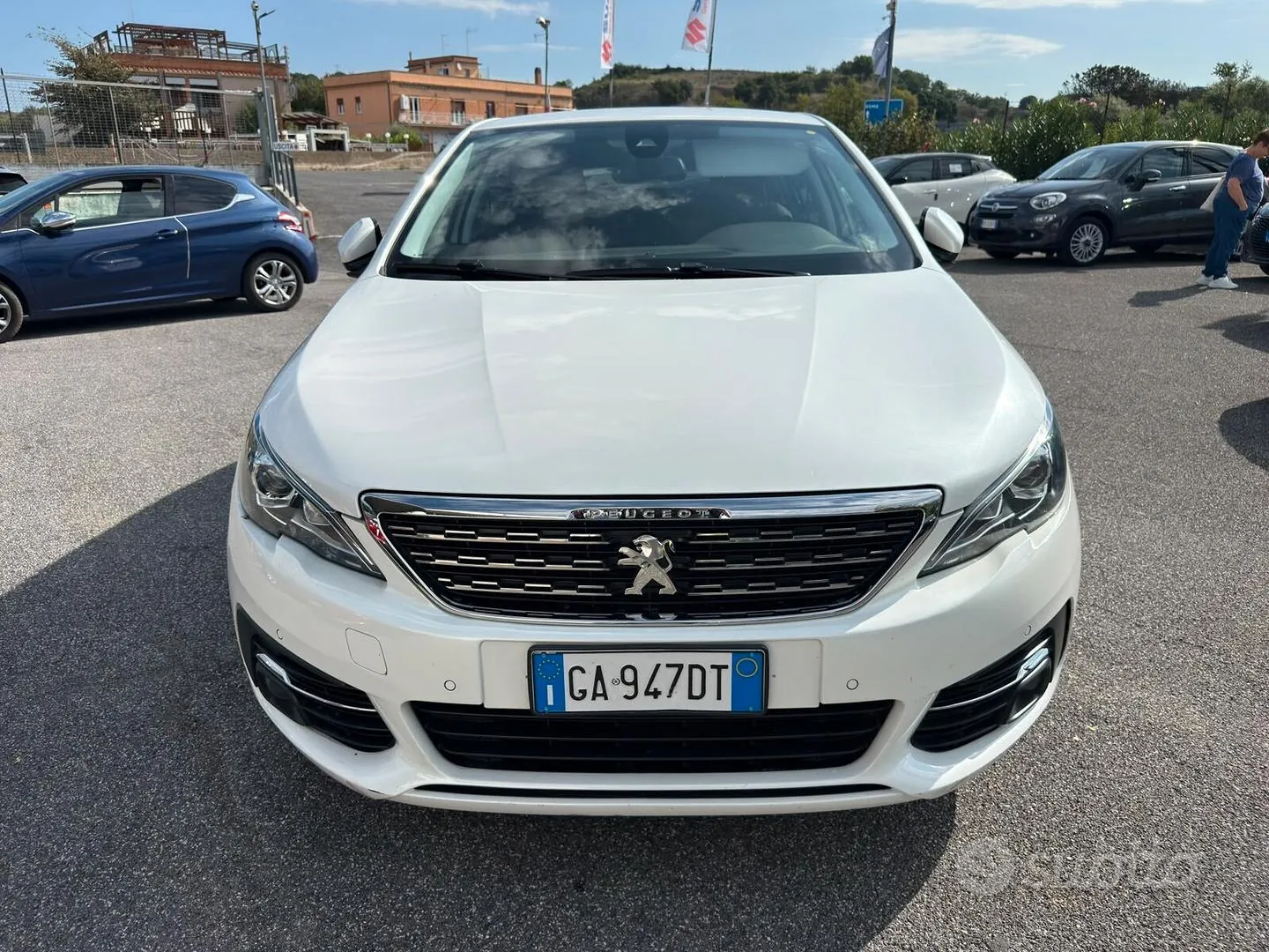Peugeot 308 2020 photo 2