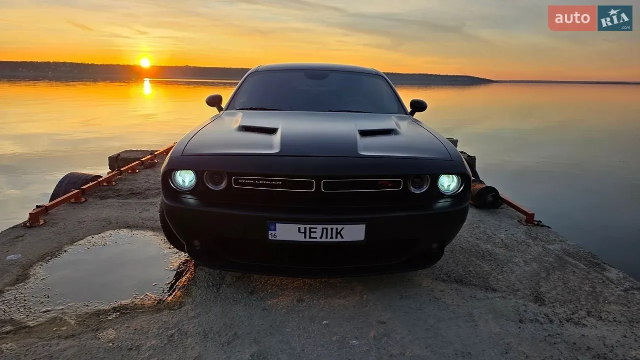 Dodge Challenger 2017 photo 4