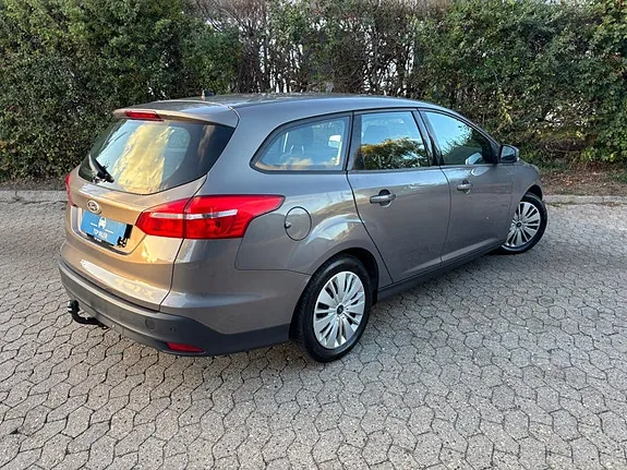Ford Focus 2015 photo 4