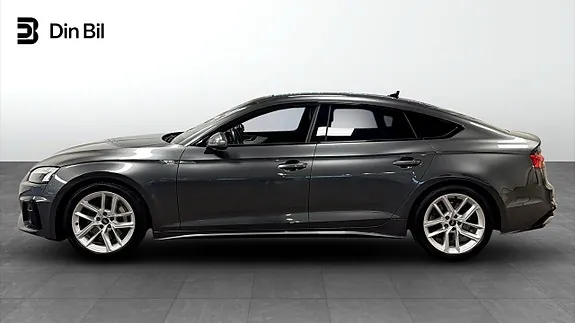 Audi A5 2022 photo 2