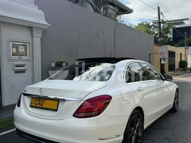 Mercedes-Benz C200 2016 photo 3