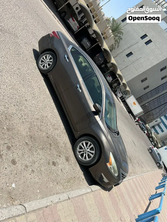 Nissan Altima 2014 photo 2